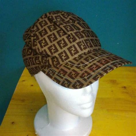 cappello visiera fendi|Cappelli Fendi da donna .